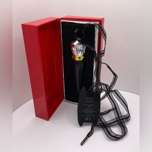 Christian Louboutin Velvet Matte Lip Colour Lipstick
Shade: 002M Rouge Louboutin